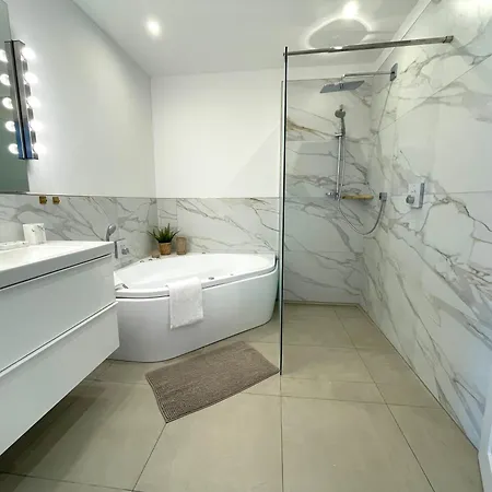 Haus Nordseebrandung 9 * كوكسهافن